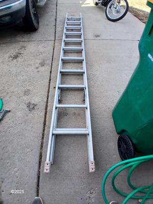 Aluminum Extension ladder