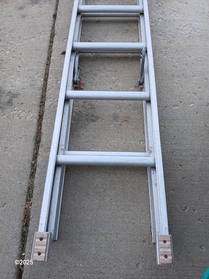 Aluminum Extension ladder