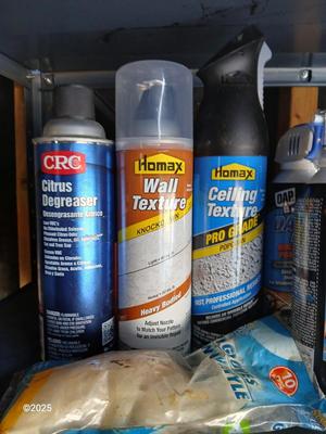 Variety Household chemicals - wall texture - Raid - Goof off and self-adhesive floor tiles