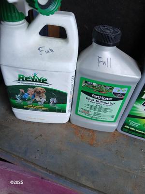 Yard and Garden chemicals - Hand held small Garden tools and hose attachments