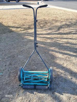 Scotts Push lawn mower