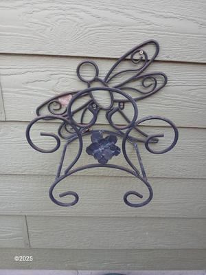 Metal Butterfly and a metal Dragon fly hose reel / holder