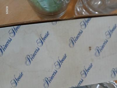 Princess house vases with oil candles