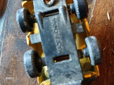 Collection of small diecast cars - Hot wheels and more