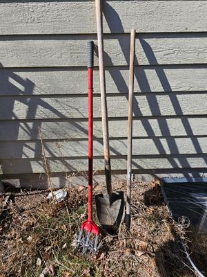 Yard and garden hand tools - Hard rake - shovel - garden weasel cultivator