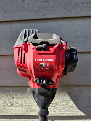 Like new Craftsman Gas-powered weed eater / trimmer