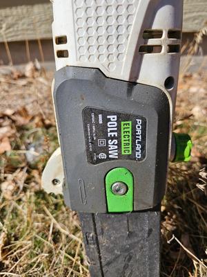 Like new Portland Electric pole saw