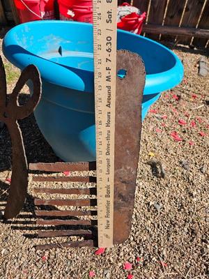 Large dura plastic planter - flowerpot - Pot with handmade steel scissors and comb