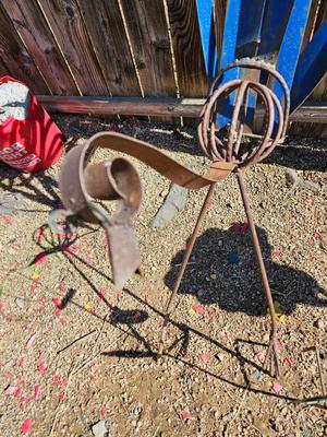 Handmade yard art - Bird and Basket flower - rustic fun one of a kind yard decor