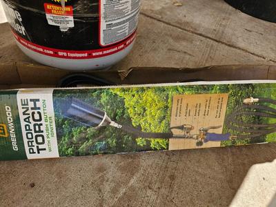 Propane torch weed burner with propane bottle