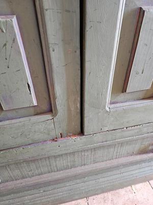 Armoire / Storage cabinet