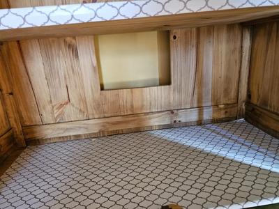 Armoire / Storage cabinet