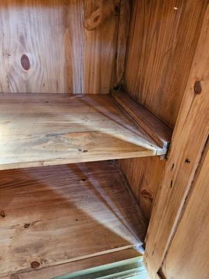 Armoire / Storage cabinet
