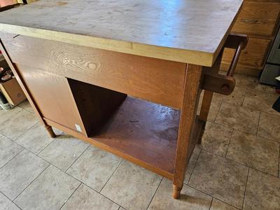 Kitchen Island with lots of storage