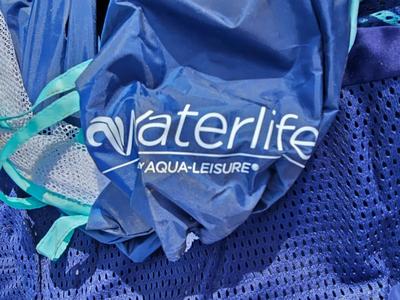 Swimming pool floaties - River tube - Great summer fun!
