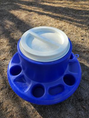 Cool float cooler / Drink holder