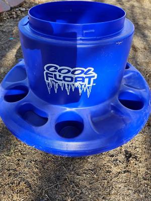 Cool float cooler / Drink holder