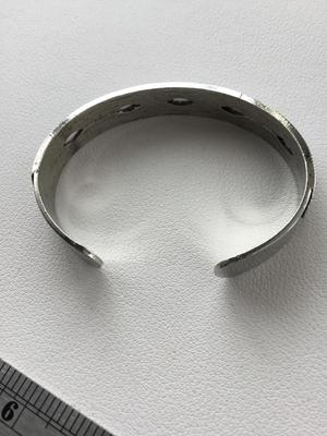 Beautiful unmarked fashion cuff