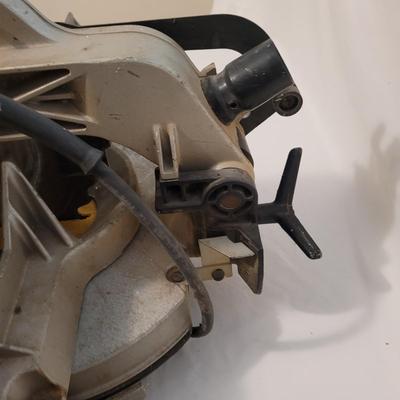 DeWalt Miter Saw (B2-EL)