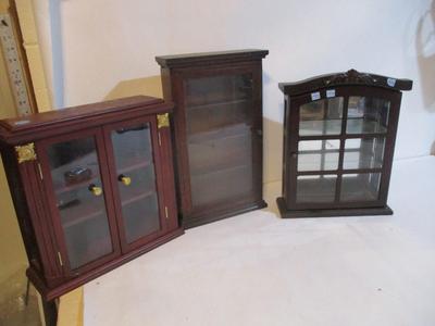 Table Top/Wall Curio Cabinets