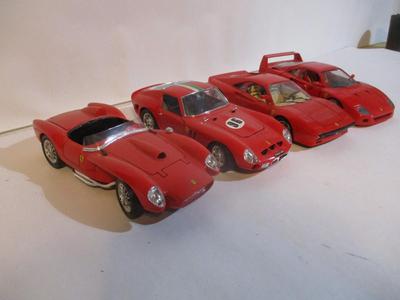 Bburago Ferrari 250 Testa Rossa Scale 1/18 Ferrari GTO 1/18