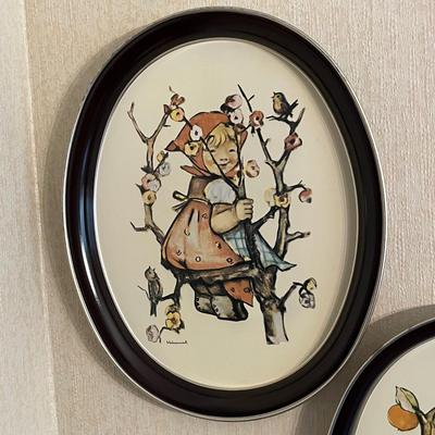 LOT 44D: Vintage Hummel Tin Tray / Wall Hangings - Apple Tree Boy and Girl