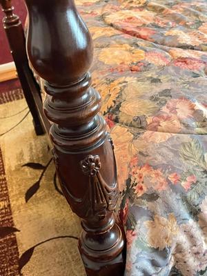 LOT 46X: Queen-Sized Four-Post Bed