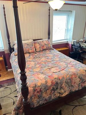 LOT 46X: Queen-Sized Four-Post Bed