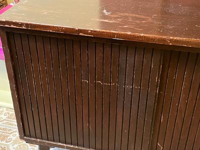 LOT 51W: Vintage Mid-Century Record Cabinet