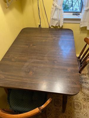 LOT 55W: Kitchen Table with Two Chairs and Bench