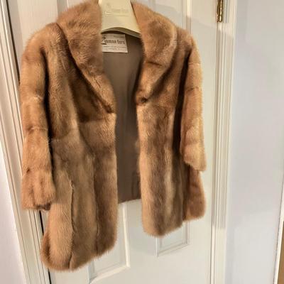 LOT 57L: Two Vintage Furs - Stoles / Capelets / Wraps