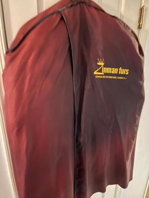 LOT 57L: Two Vintage Furs - Stoles / Capelets / Wraps