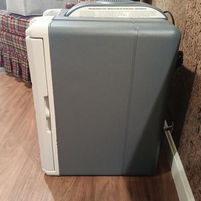 LOT 82B: Coleman Powerchill Thermoelectric Cooler Holds 58 12oz cans!
