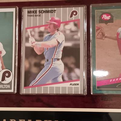 LOT 91B: Set of (12) 'Philadelphia Phillies Past & Present' Baseball Cards Plaque