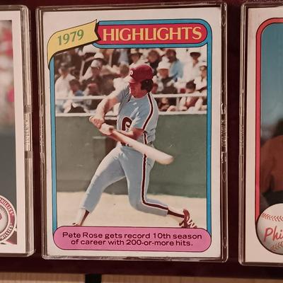 LOT 91B: Set of (12) 'Philadelphia Phillies Past & Present' Baseball Cards Plaque