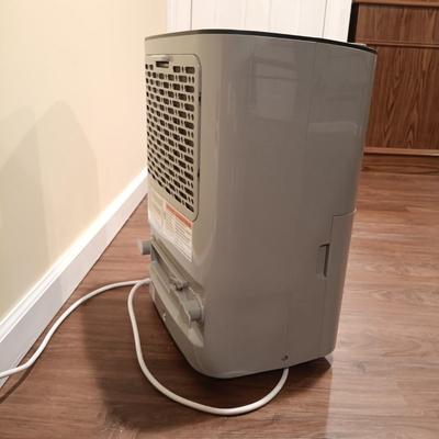 LOT 94B: Hisense DH5019K1G 50-Pint 2-Speed Dehumidifier