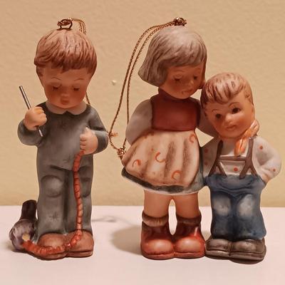 LOT 97B: Goebel Hummel 1997 Set of (5) Christmas Ornaments