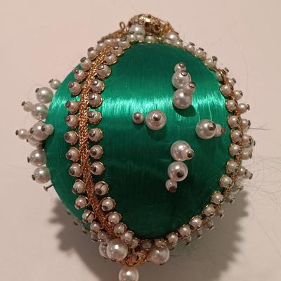 LOT 99B: Set of (12) Vintage Handmade Bead Ornaments
