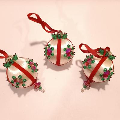 LOT 100B: Set of (10) Vintage Handmade Bead Ornaments