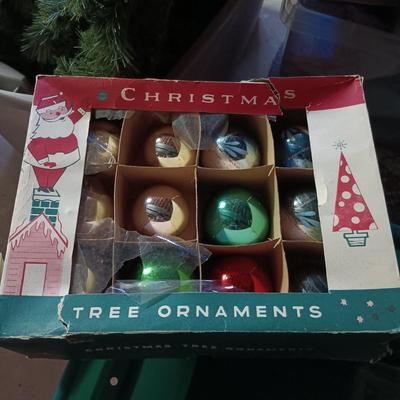 LOT 102B: Basement Finds- Vintage Christmas Bulbs w/ a Set of (7) Wreaths & Holiday Lights