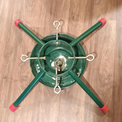 LOT 103B: Lifetime Heavy-Duty 12ft Model Welded Christmas Tree Stand 7304
