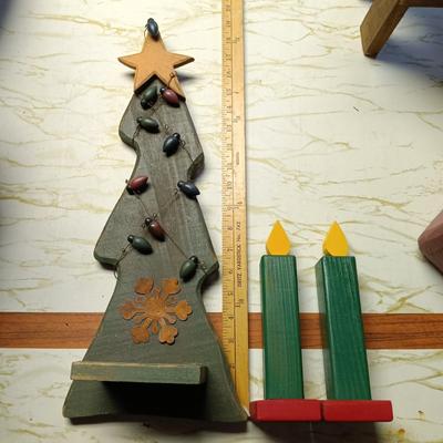 LOT 106B: Country Primitive Wood Christmas Decor, Reindeer Crate, Candles & Lanterns