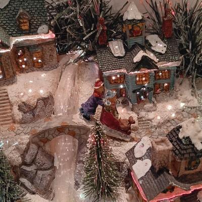 LOT 107B: Vintage Fiber Optic Christmas Village, Mickey and Minnie Ski Pendulum, Stained Glass Decor & Cat Ornaments