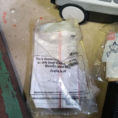 LOT 110B: Oreck DTX1300 DutchTech Canister Vacuum with Bags
