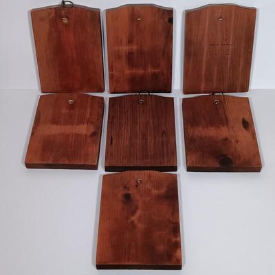 LOT 115L: Set of (7) Hummel Goebel Wood Wall Art Plaques