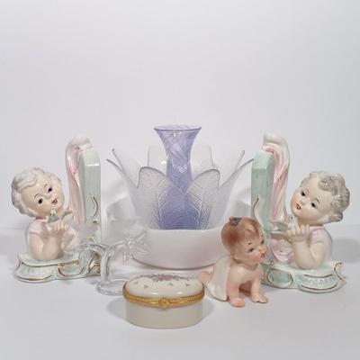 LOT 119L: NapcoWare Baby, Studio Nova Tulip Bowl, Purple Art Glass Vase & More