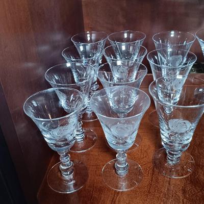 LOT 121L: Fostoria Crystal Etched Rose Glassware