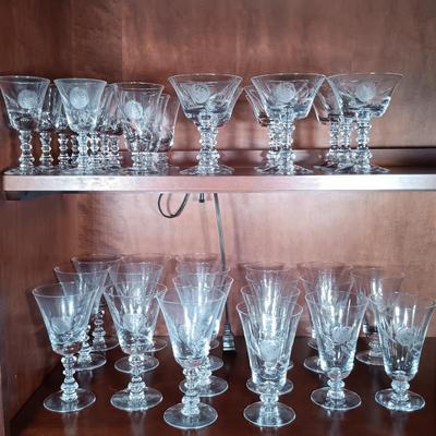LOT 121L: Fostoria Crystal Etched Rose Glassware