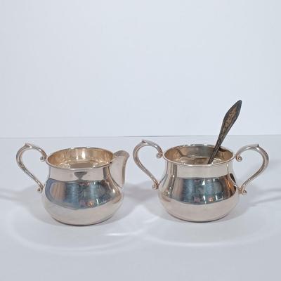 LOT 122L: Towle 770 Sterling Silver Creamer (76 Grams) and Sugar Bowl (78 Grams) w/ Sterling Silver Spoon (14 Grams) - 168 Grams Total