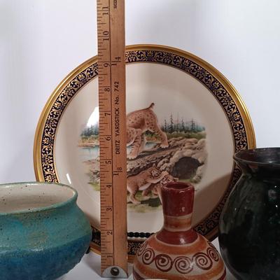 LOT 124L: Lenox Boehm Bobcats Plate, MCM Flower Frog, Handthrown Bermuda Pottery Vase & More